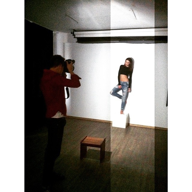 This is how #photoshoot #backstage looks like :) Ausrine @ausrinne #posing fo…