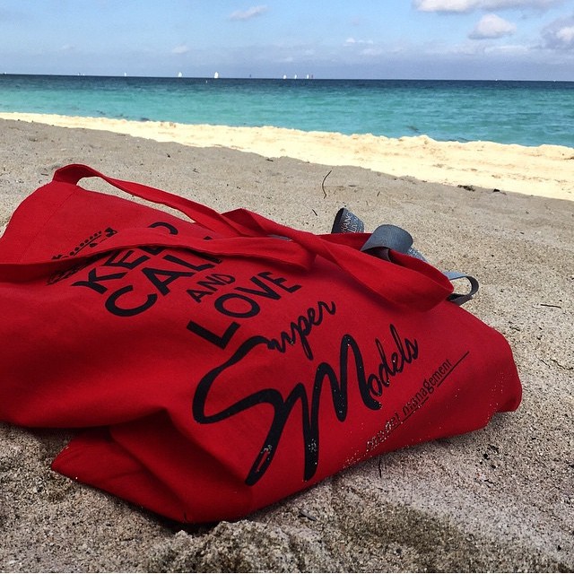 Rima @rimavitaute sends #hello from #Miami #beach! :)