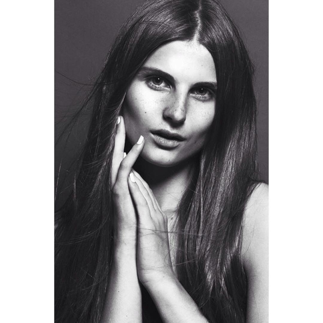 Have you seen this girl??? Our stunning Diana by Egle Juozaityte! ❤️