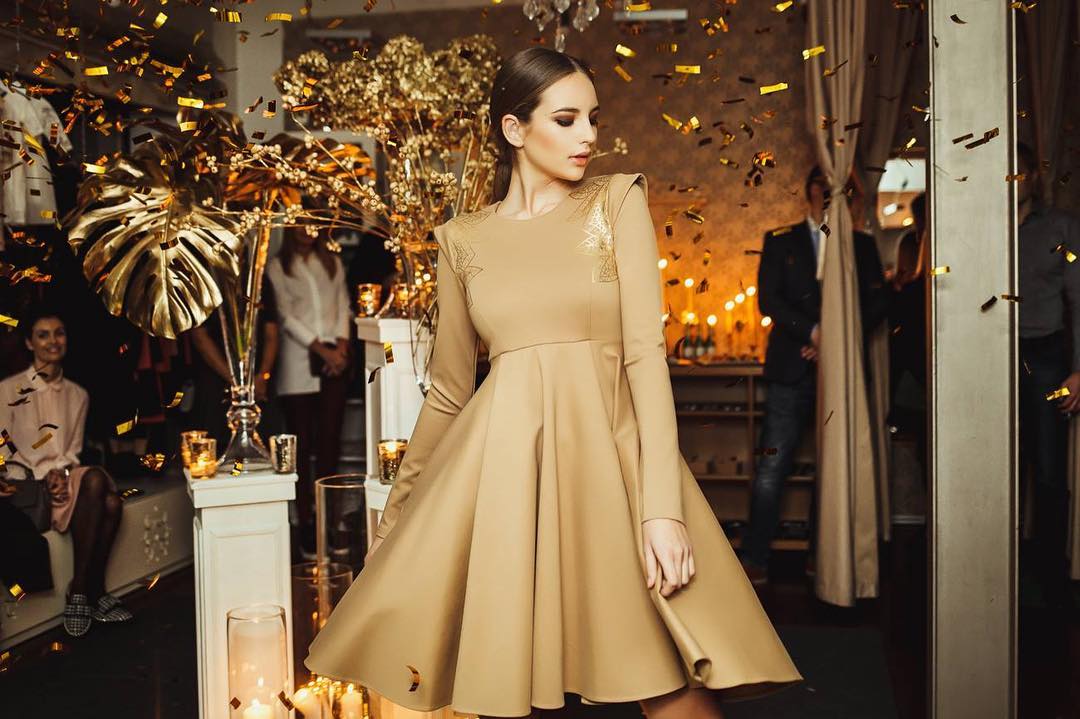 Stunning Iveta for new collection presentation Stay Chic by @wearmadbyjuly 👊🏼…