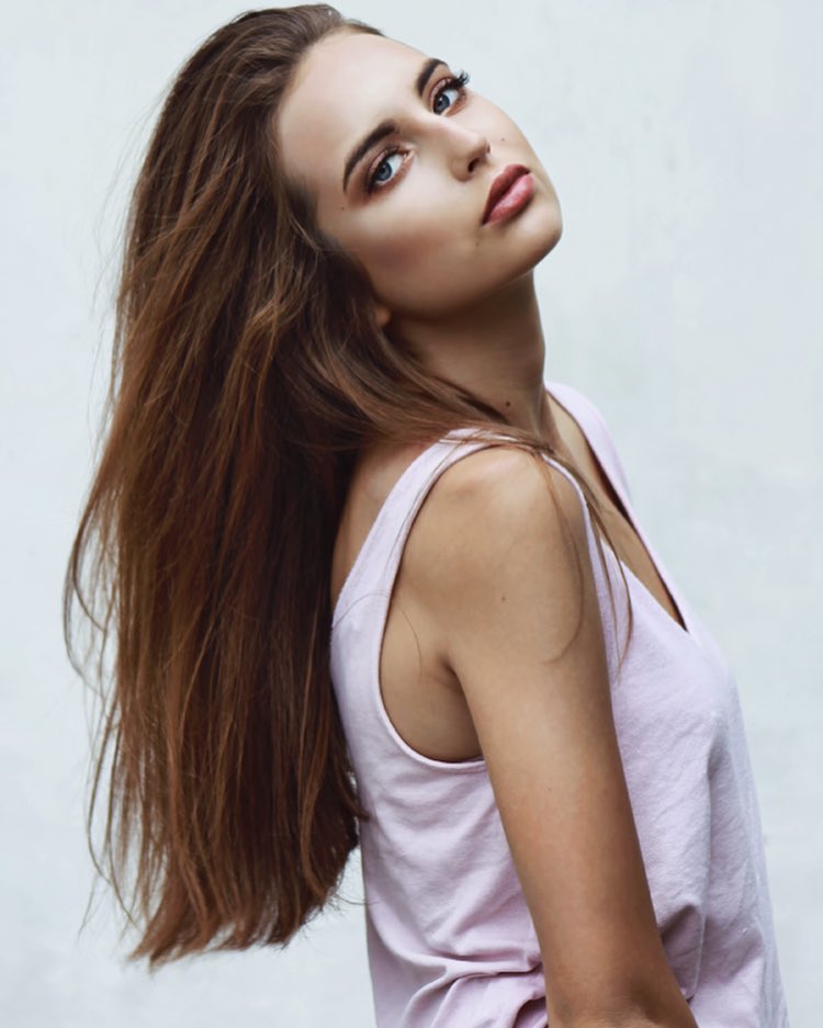 ☀️ Guys, take a look at new picture of our beautiful Iveta @luksaiite 🌸 #supe…