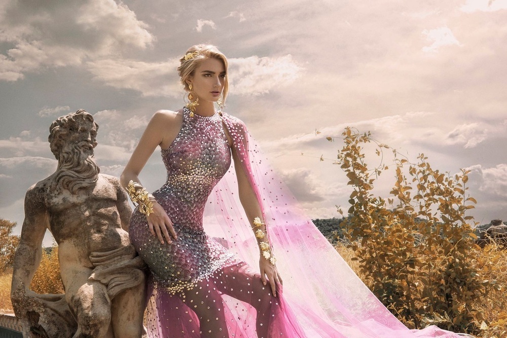 Modesta dizainerio Fernando Rodríguez papuošalų reklaminėje kampanijoje Meksikoje