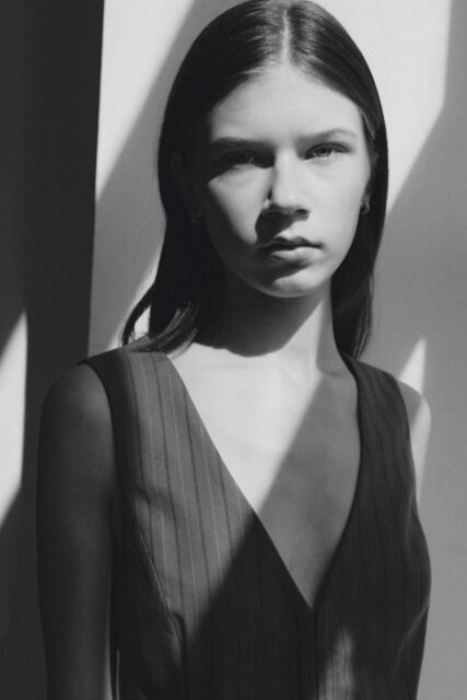 Simona B.