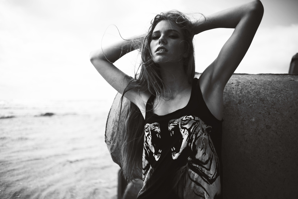 A glimpse of summer with Ieva by photographer Tomas Adomavicius