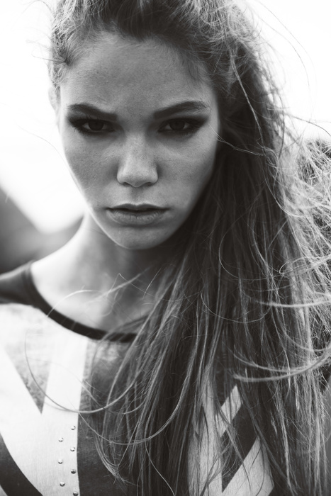 A glimpse of summer with Ieva by photographer Tomas Adomavicius