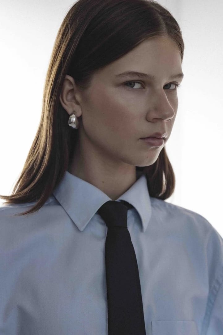 Simona B.