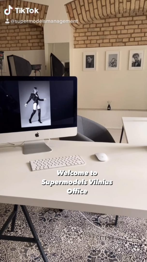 Mini-tour #supermodelsmodelmanagement #office #trending