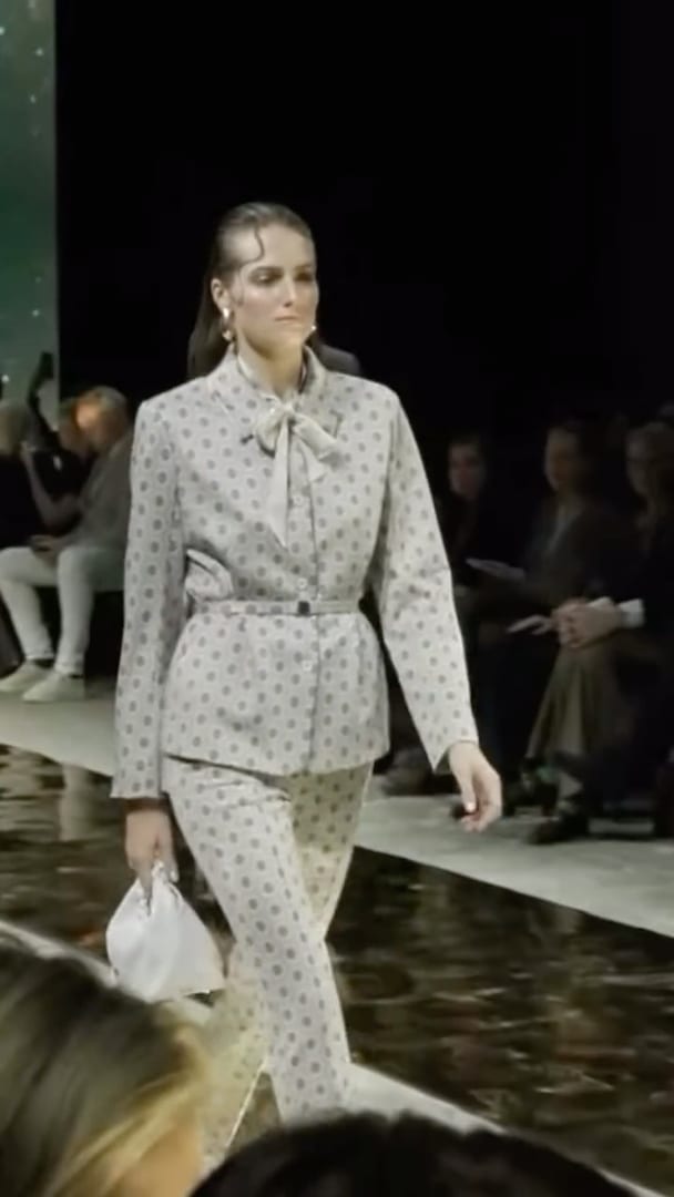 Runway perfection by @agnekonciute for @marccain F/W 2025 show🤍