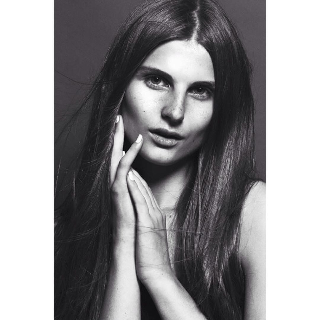 Have you seen this girl??? Our stunning Diana by Egle Juozaityte! ❤️