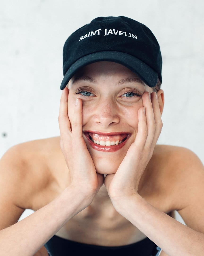 VESTINA and her contagious smile☀️