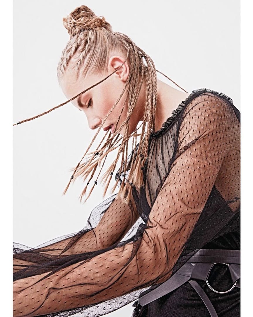 WOW