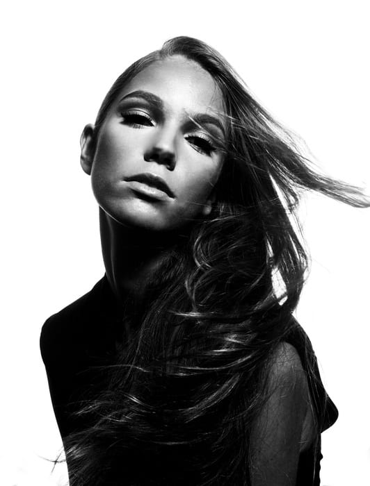 Ieva elegantiškoje fotografo Samuel Rogers fotosesijoje