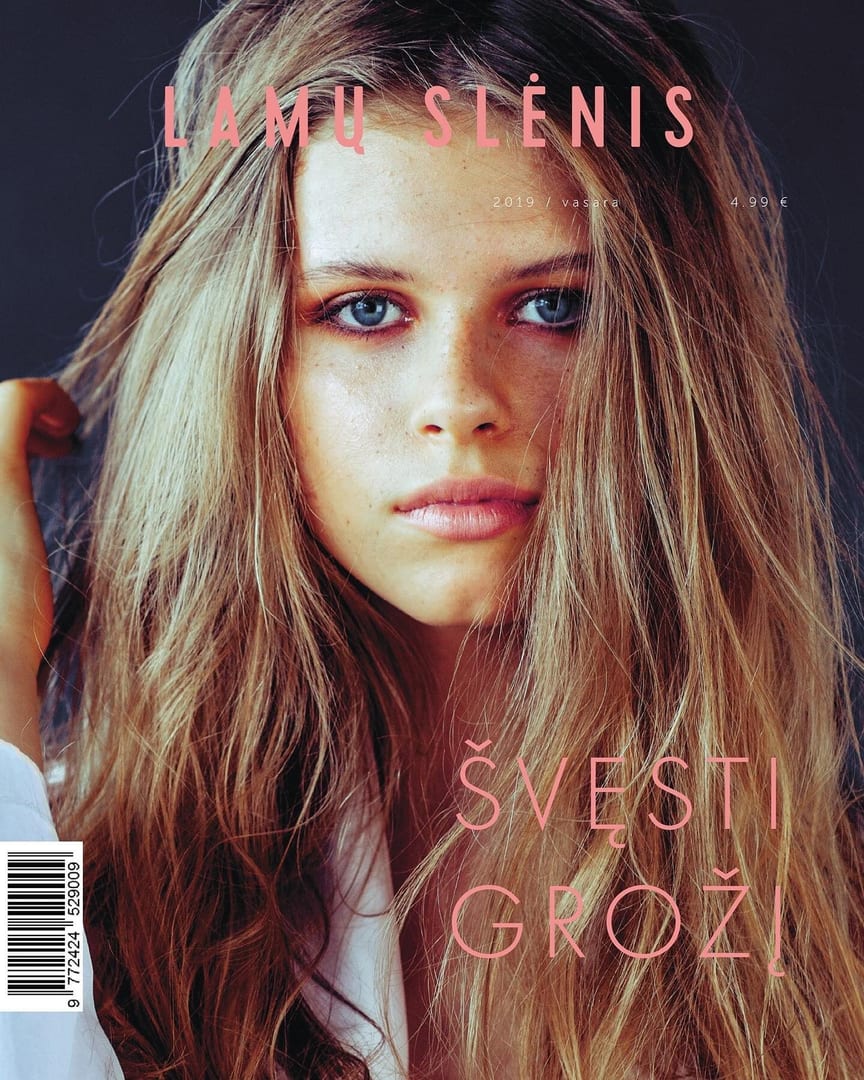 MAGAZINE COVER