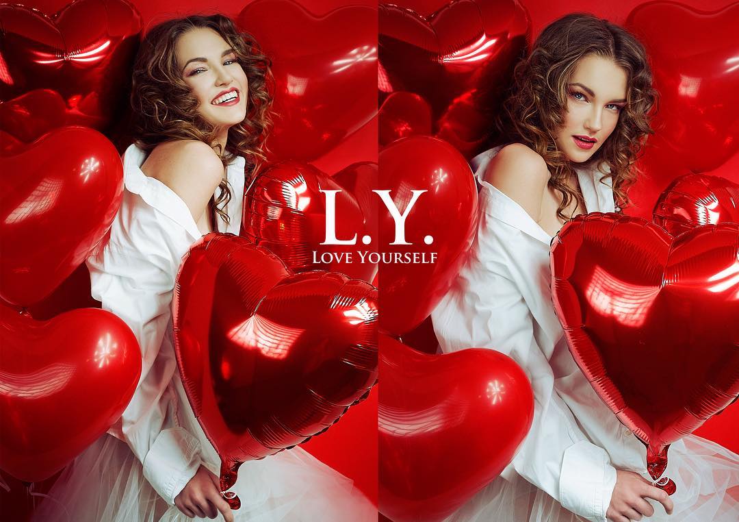 Love is in the air! ❤️ Happy Valentine’s day!!! 🌟💋 #fashion #beauty #supermod…
