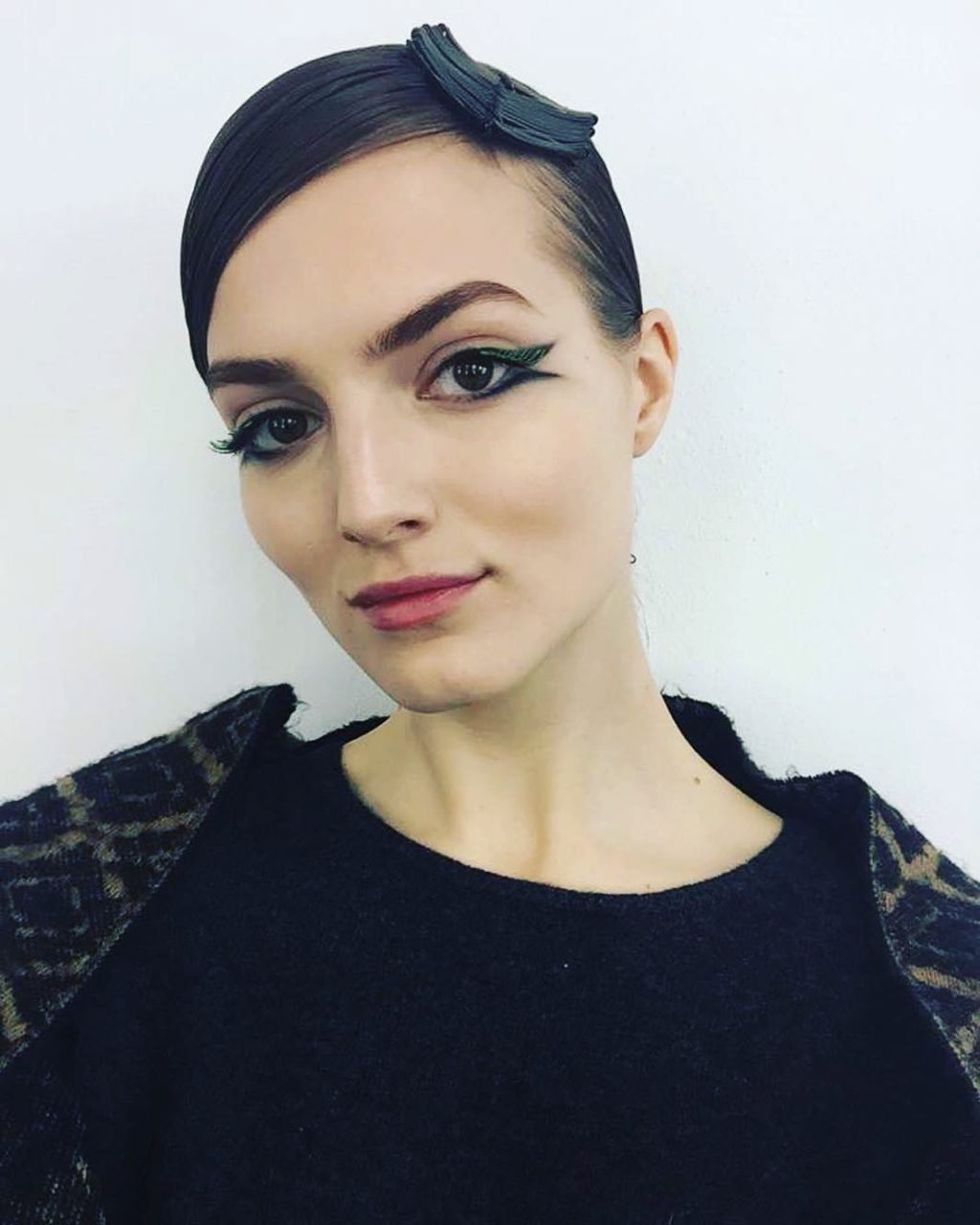 Super Gorgeous @agnekonciute from Emporio Armani FW 16 backstage!!! 👯👯👯Good l…