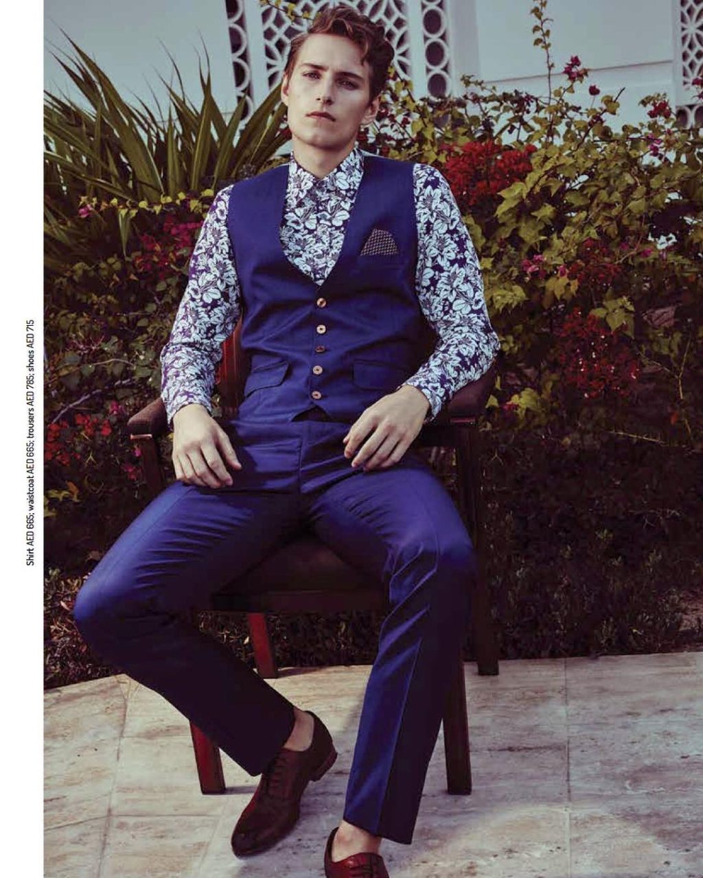 Handsome Evgenij @evgenibalezin for EDGAR magazine in Dubai with @ted_baker 💣…