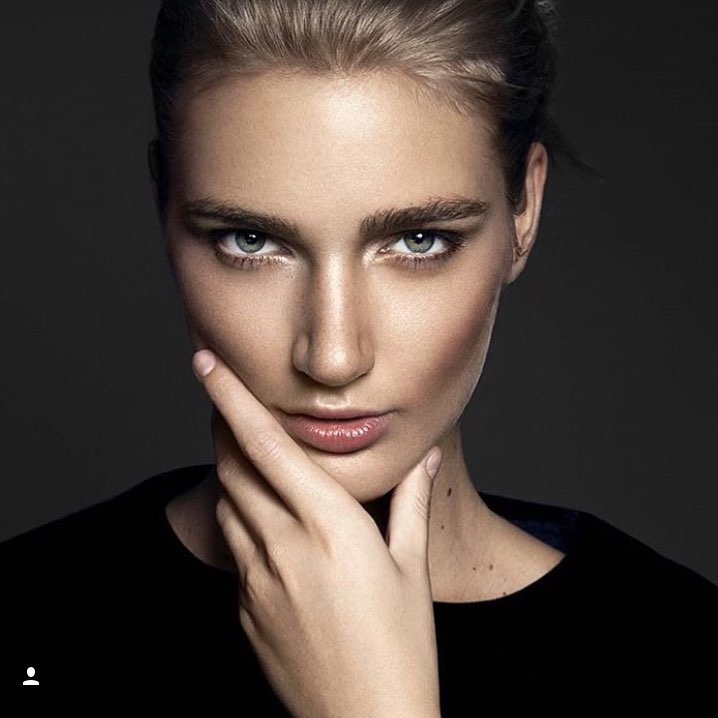 #supermodels #modeling #models #amazing #beautiful #makeup #top #modesta