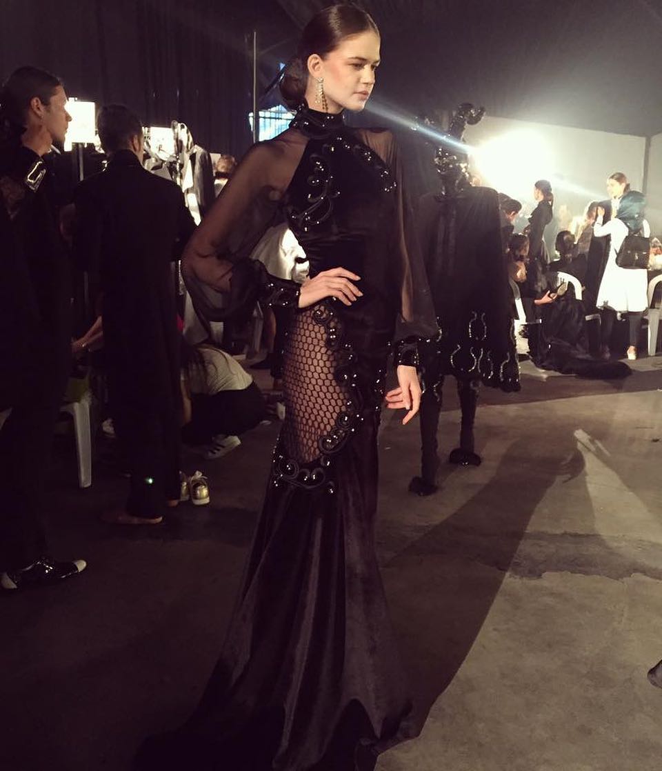 Silvija @silvija_klim looks stunning before Hakanakkaya Fashion Show 💥💥💥 #sup…