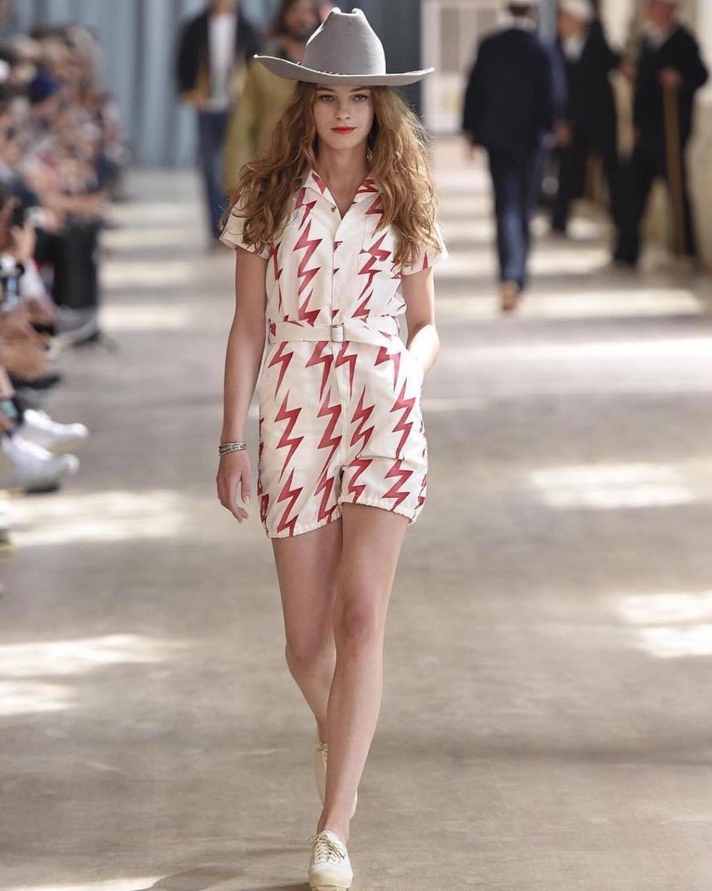 Beautiful Ieva R @ieva.r in her first show for VISVIM S/S 2017 in Florence!!!…