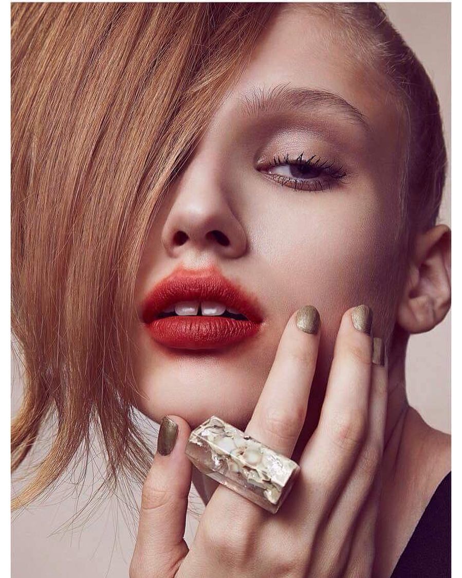 Amazing Zaneta’s new pics from Tokyo 💃🏼❣#wearesupermodels #supermodels #model…