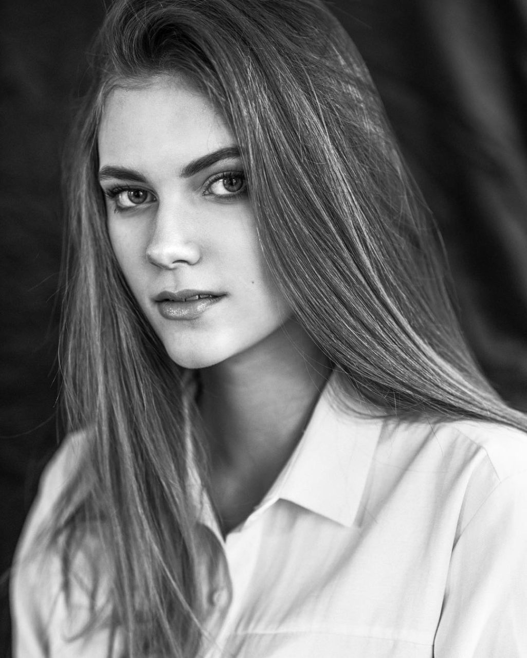 Lovely Evita @ewitaben by 📸 Greta Gedminaite @gedminaite 👯💗 #wearesupermodels…