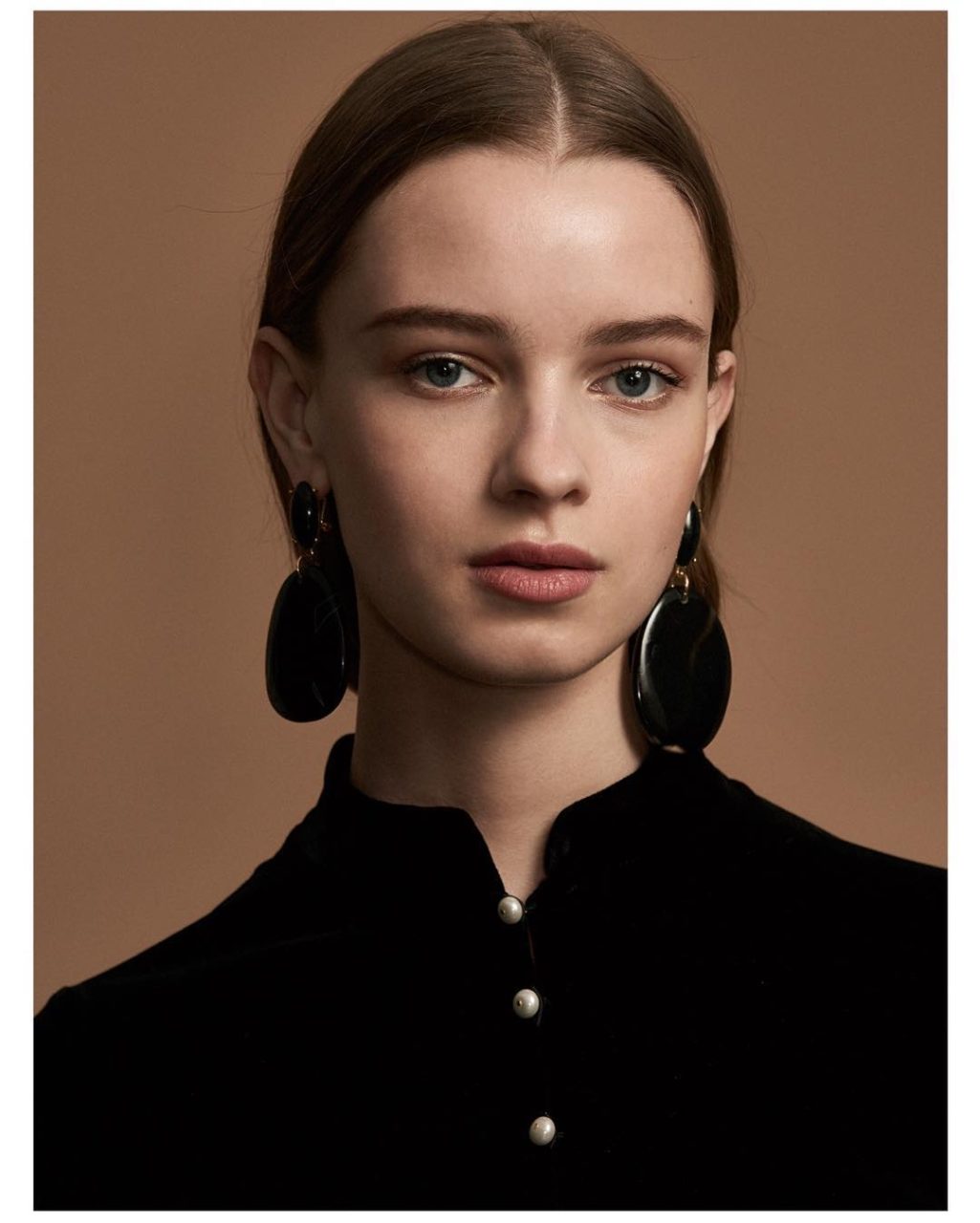 Ieva R for @artdealer.journal Lookbook FW 17 #wearesupermodels #supermodels #…