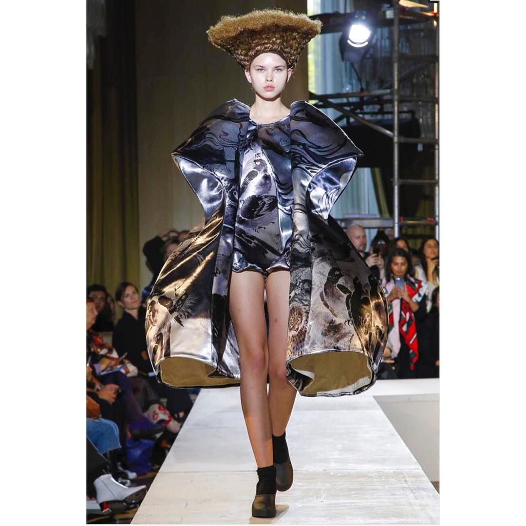 GERTRUDA for Comme Des Garcons SS’18 in Paris Fashion Week ⭐️#wearesupermodel…
