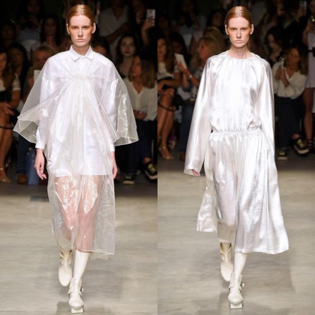 EVELINA M at Alberto Zambelli SS’ 19 fashion show in Milan 👏🏼 #wearesupermode…