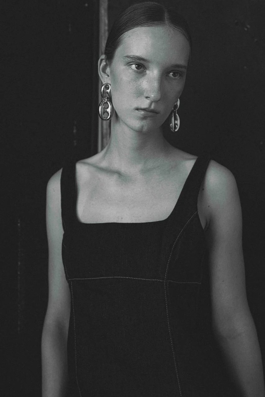 Elze G.